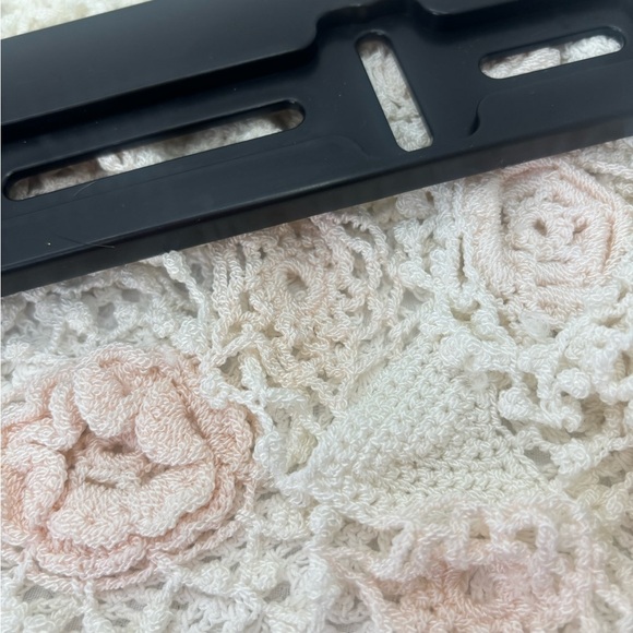 Black front tag Mount Bracket with Screws - Picture 2 of 5